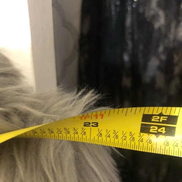 Rachel Roy  size XL black & gray faux fur vest zip front - Picture 7 of 10